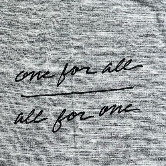 Bundle of 2 Old Navy Graphic Tank Top Size Xs - Picture 4 of 10